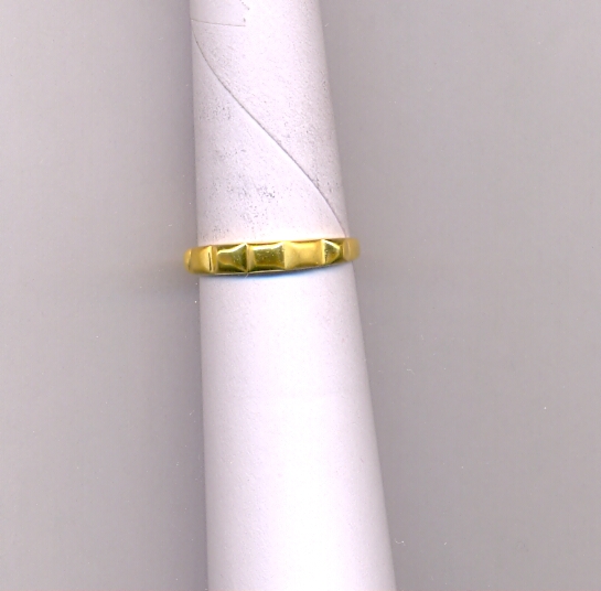 GOLD RING LADIES CASTING EXCLUSIVE