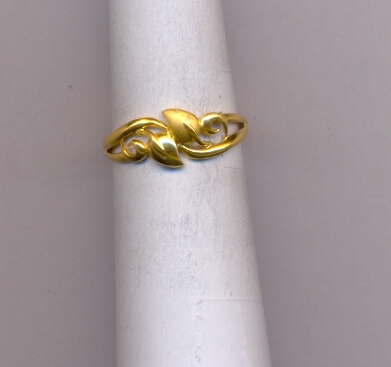 GOLD RING LADIES CASTING EXCLUSIVE