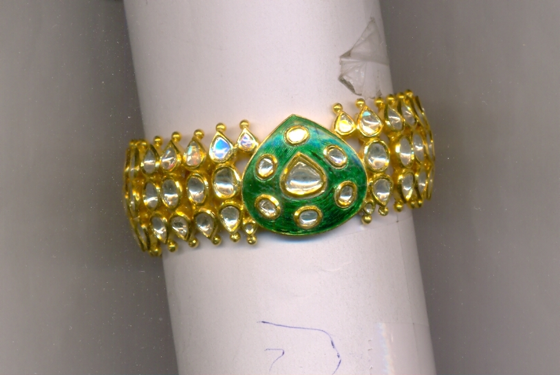 DIAMOND BANGLE JADAU