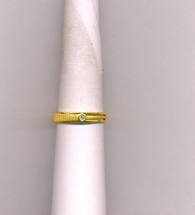 GOLD RING LADIES CASTING EXCLUSIVE