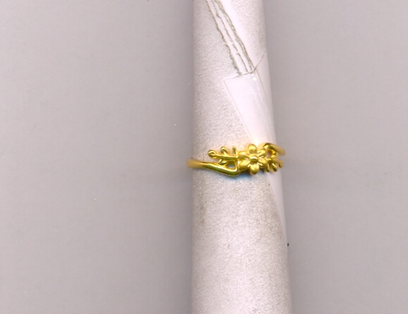 GOLD RING LADIES CASTING EXCLUSIVE