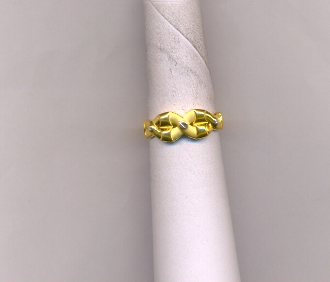 GOLD RING LADIES CASTING EXCLUSIVE