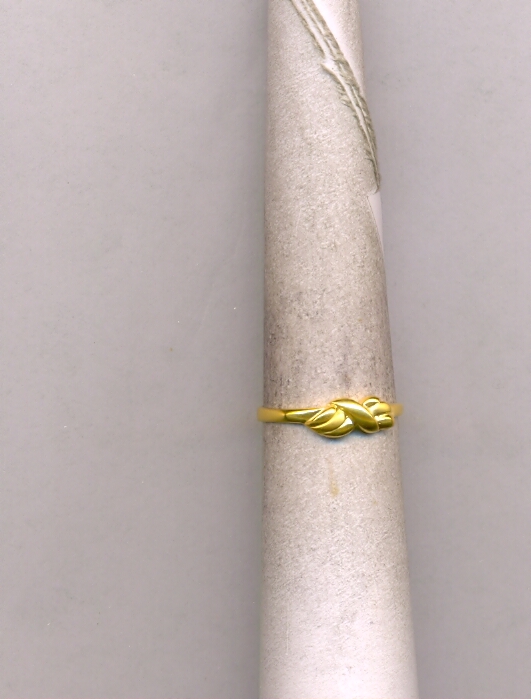 GOLD RING LADIES CASTING EXCLUSIVE