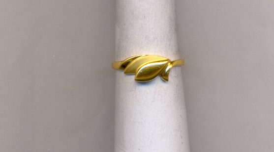 GOLD RING LADIES CASTING EXCLUSIVE