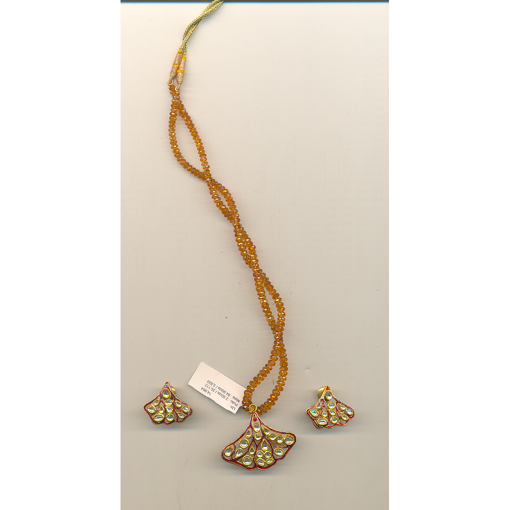 DIAMOND SET PENDENT POLKI