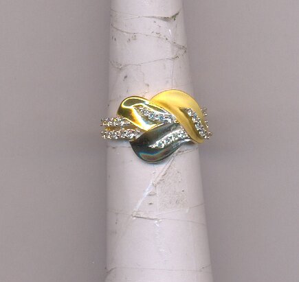 GOLD RING LADIES CASTING EXCLUSIVE