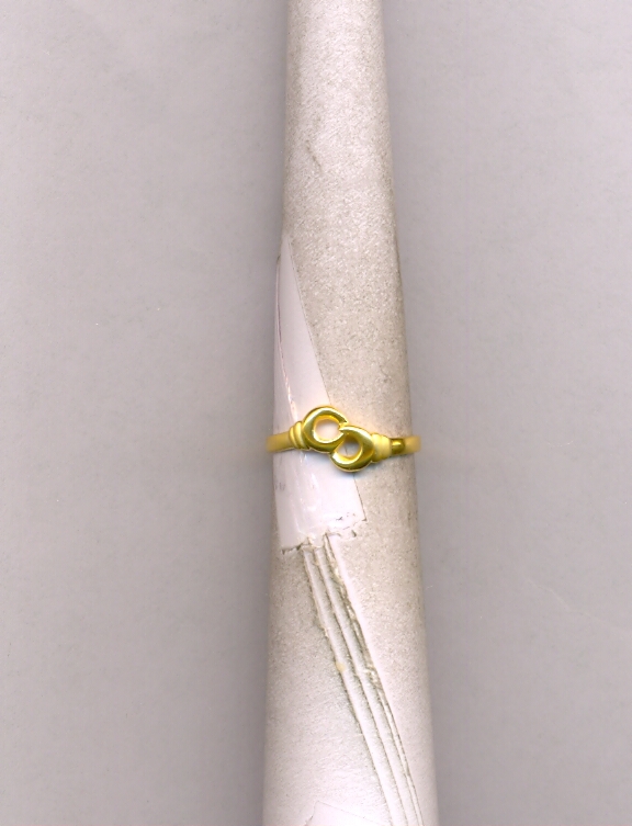GOLD RING LADIES CASTING EXCLUSIVE