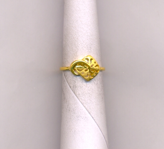 GOLD RING LADIES CASTING EXCLUSIVE