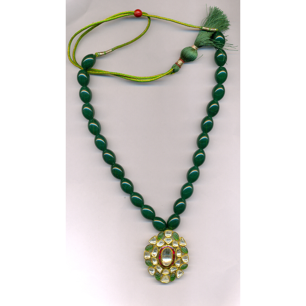 DIAMOND PENDENT POLKI