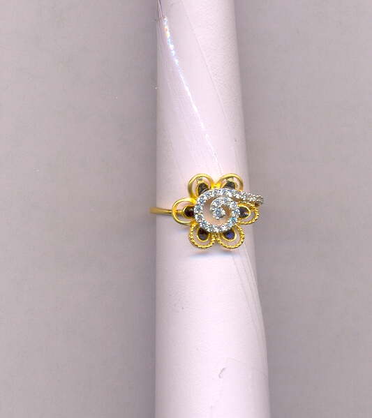 GOLD RING LADIES CASTING EXCLUSIVE