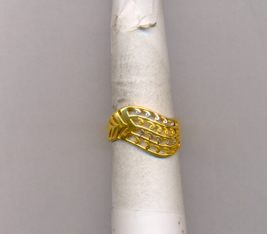 GOLD RING LADIES CASTING EXCLUSIVE