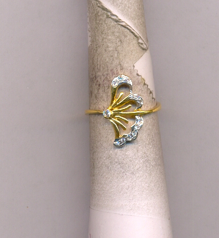 GOLD RING LADIES CASTING EXCLUSIVE