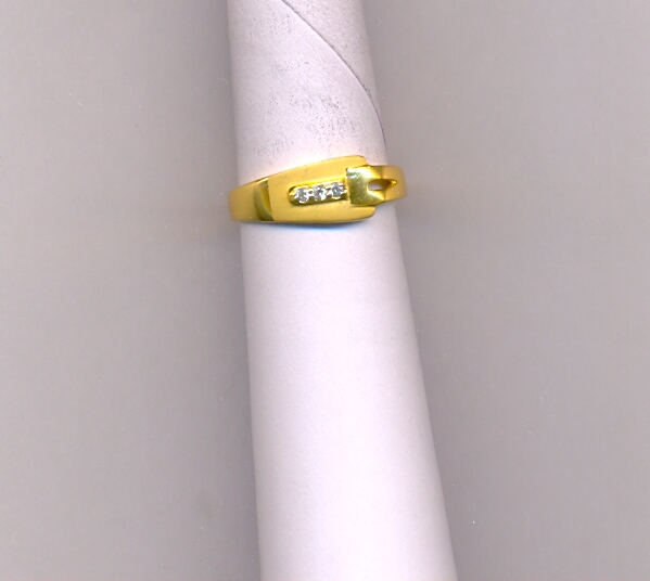 GOLD RING LADIES CASTING EXCLUSIVE