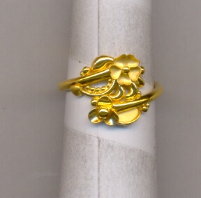 GOLD RING LADIES CASTING EXCLUSIVE