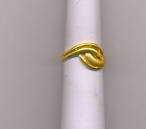 GOLD RING LADIES CASTING EXCLUSIVE