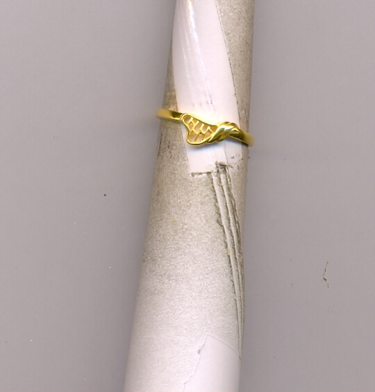 GOLD RING LADIES CASTING EXCLUSIVE
