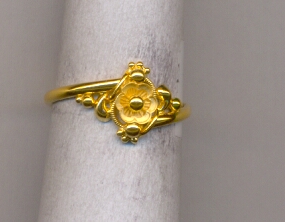 GOLD RING LADIES CASTING EXCLUSIVE