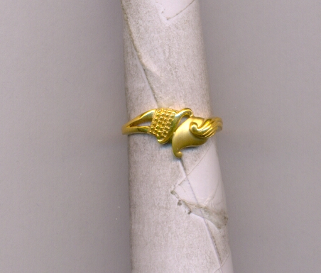 GOLD RING LADIES CASTING EXCLUSIVE