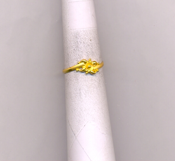 GOLD RING LADIES CASTING EXCLUSIVE