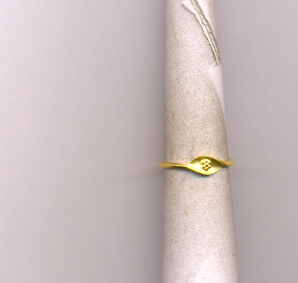 GOLD RING LADIES CASTING EXCLUSIVE