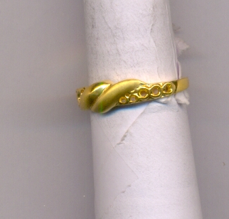 GOLD RING LADIES CASTING EXCLUSIVE