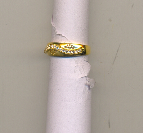 GOLD RING LADIES CASTING EXCLUSIVE