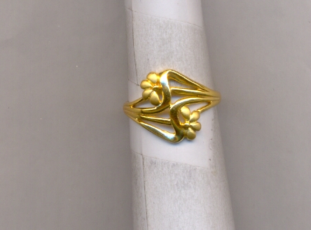GOLD RING LADIES CASTING EXCLUSIVE