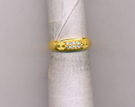 GOLD RING LADIES CASTING EXCLUSIVE