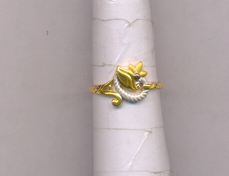 GOLD RING LADIES CASTING EXCLUSIVE