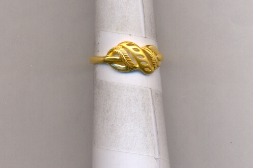 GOLD RING LADIES CASTING EXCLUSIVE