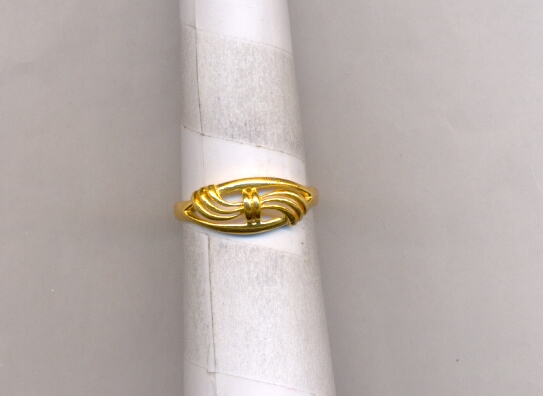 GOLD RING LADIES CASTING EXCLUSIVE