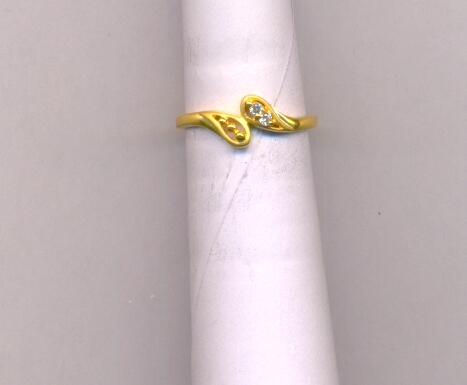 GOLD RING LADIES CASTING EXCLUSIVE