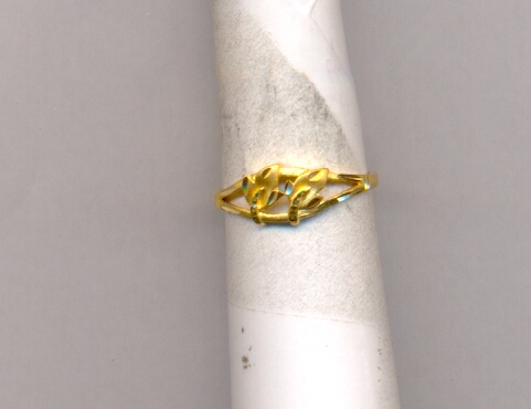 GOLD RING LADIES CASTING EXCLUSIVE