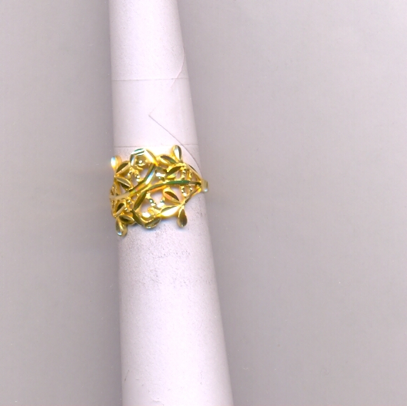 GOLD RING LADIES CASTING EXCLUSIVE
