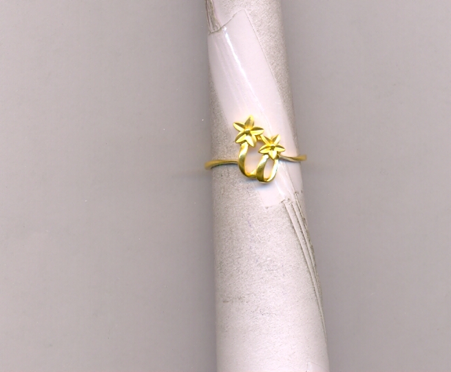 GOLD RING LADIES CASTING EXCLUSIVE