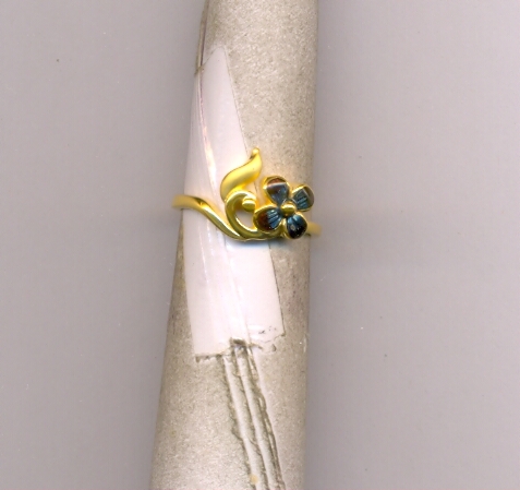 GOLD RING LADIES CASTING EXCLUSIVE