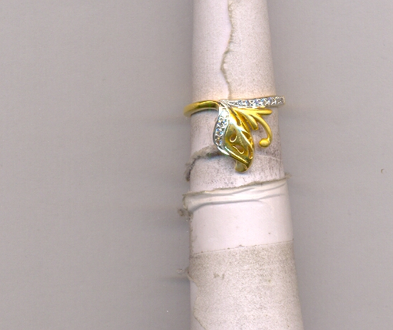 GOLD RING LADIES CASTING EXCLUSIVE