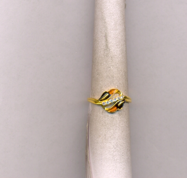 GOLD RING LADIES CASTING EXCLUSIVE