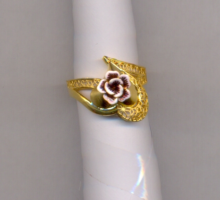 GOLD RING LADIES CASTING EXCLUSIVE