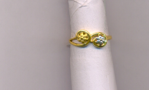 GOLD RING LADIES CASTING EXCLUSIVE