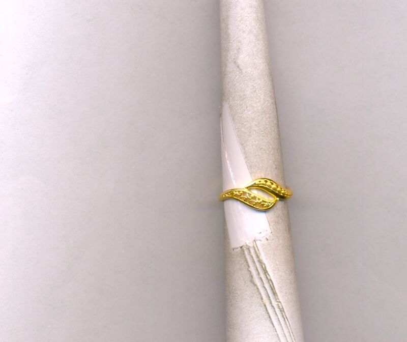 GOLD RING LADIES CASTING EXCLUSIVE