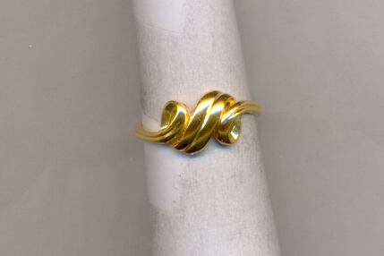 GOLD RING LADIES CASTING EXCLUSIVE