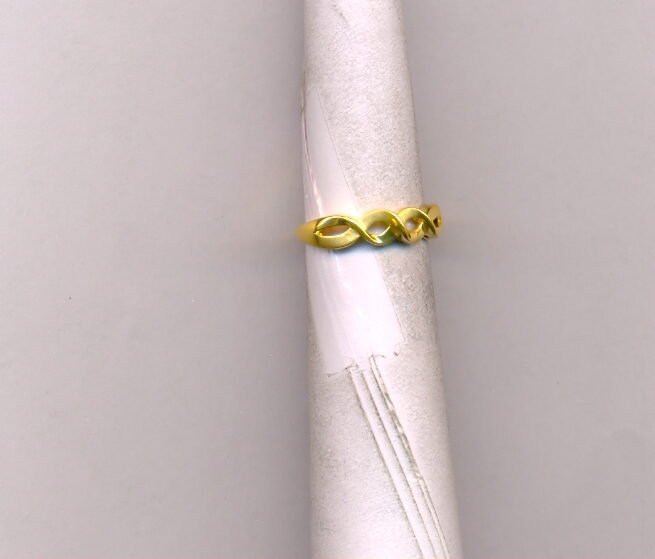 GOLD RING LADIES CASTING EXCLUSIVE