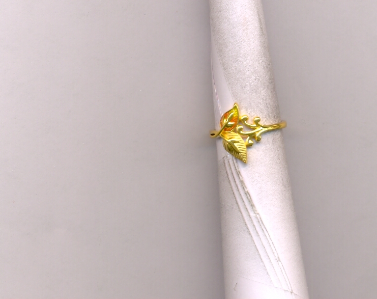 GOLD RING LADIES CASTING EXCLUSIVE