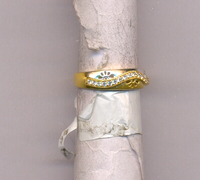GOLD RING LADIES CASTING EXCLUSIVE