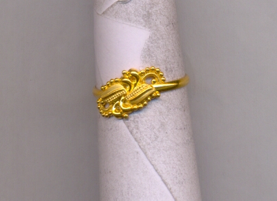GOLD RING LADIES CASTING EXCLUSIVE