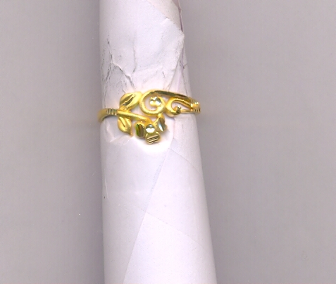GOLD RING LADIES CASTING EXCLUSIVE
