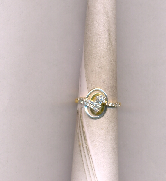 GOLD RING LADIES CASTING EXCLUSIVE