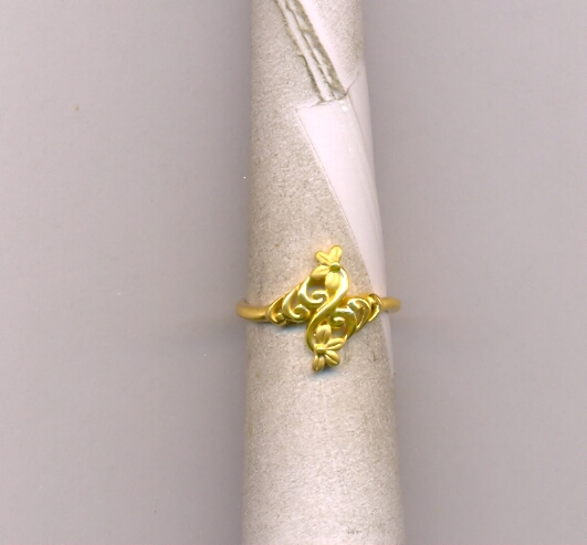 GOLD RING LADIES CASTING EXCLUSIVE