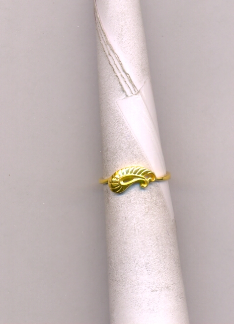 GOLD RING LADIES CASTING EXCLUSIVE